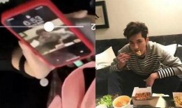 男网红小视频吃瓜,揭秘娱乐圈幕后真相